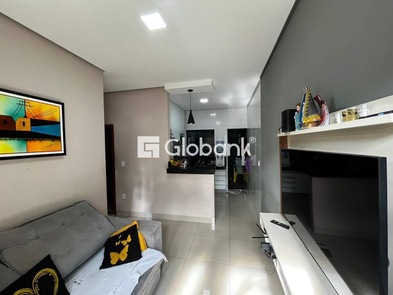Casa 2 quartos à venda Jardim Primavera 55m² Montes Claros MG: Sala de Estar