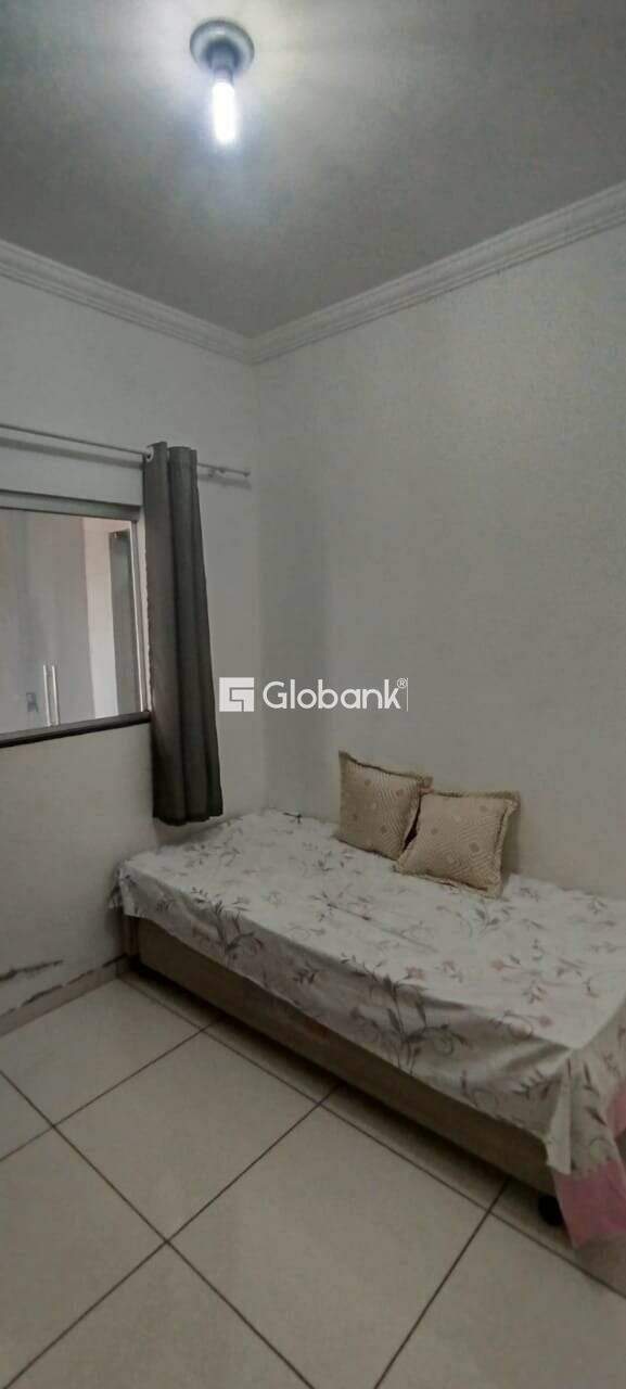 Casa 3 quartos à venda Independência 50m² Montes Claros MG: Quarto 2