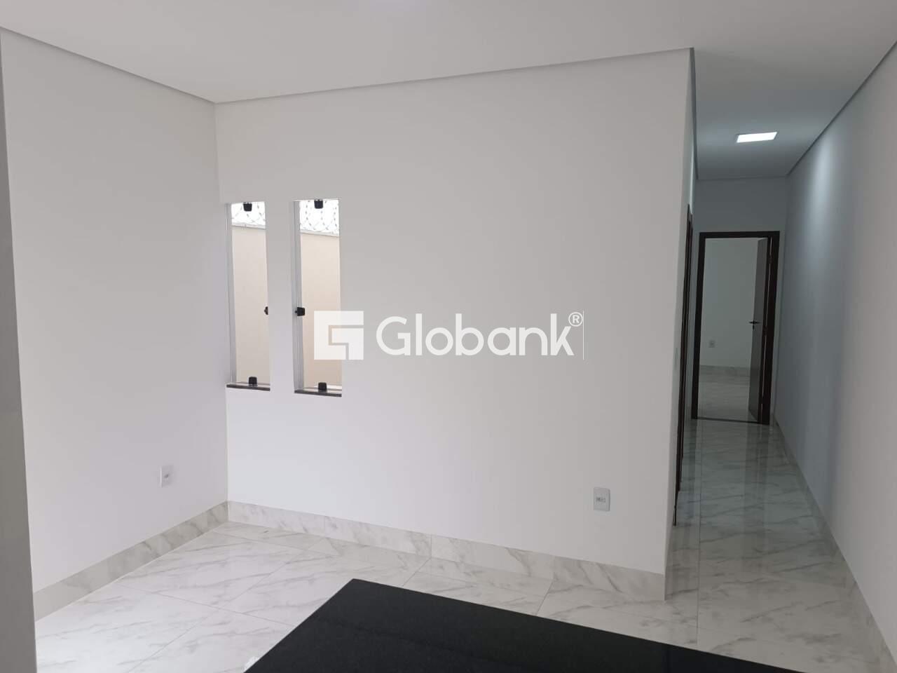 Casa 2 quartos à venda Guarujá 50m² Montes Claros MG: 