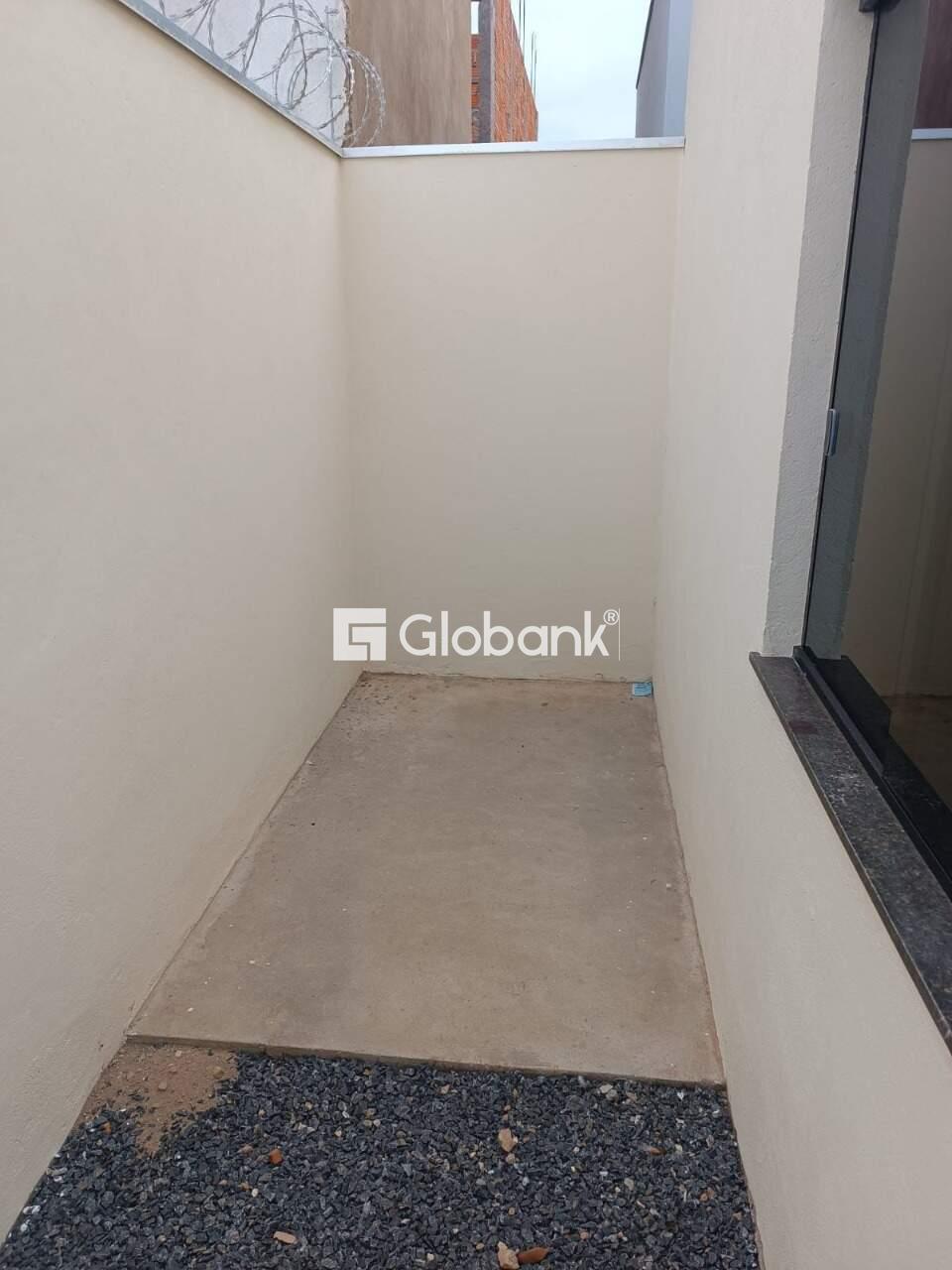 Casa 2 quartos à venda Guarujá 50m² Montes Claros MG: 