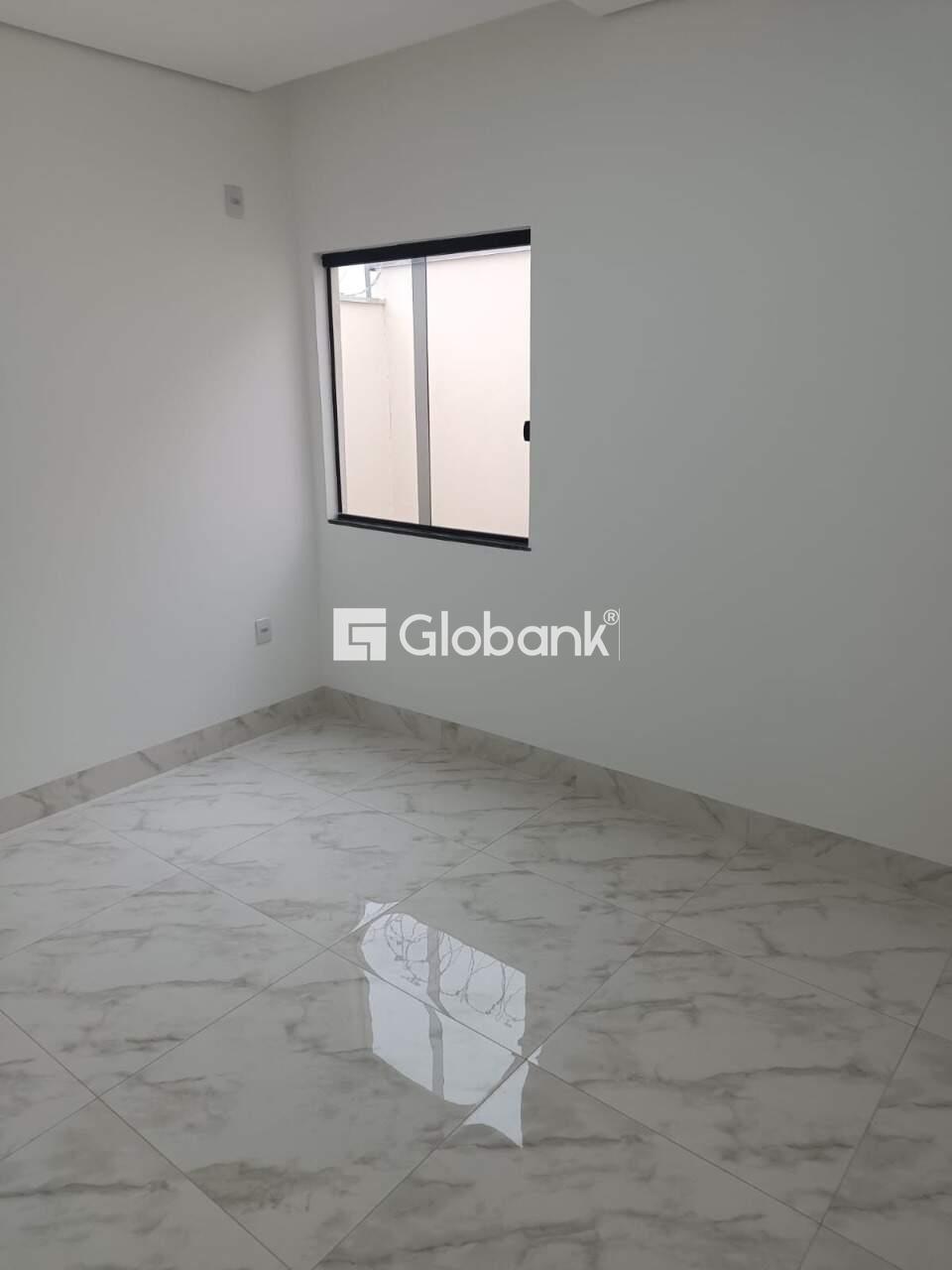 Casa 2 quartos à venda Guarujá 50m² Montes Claros MG: 