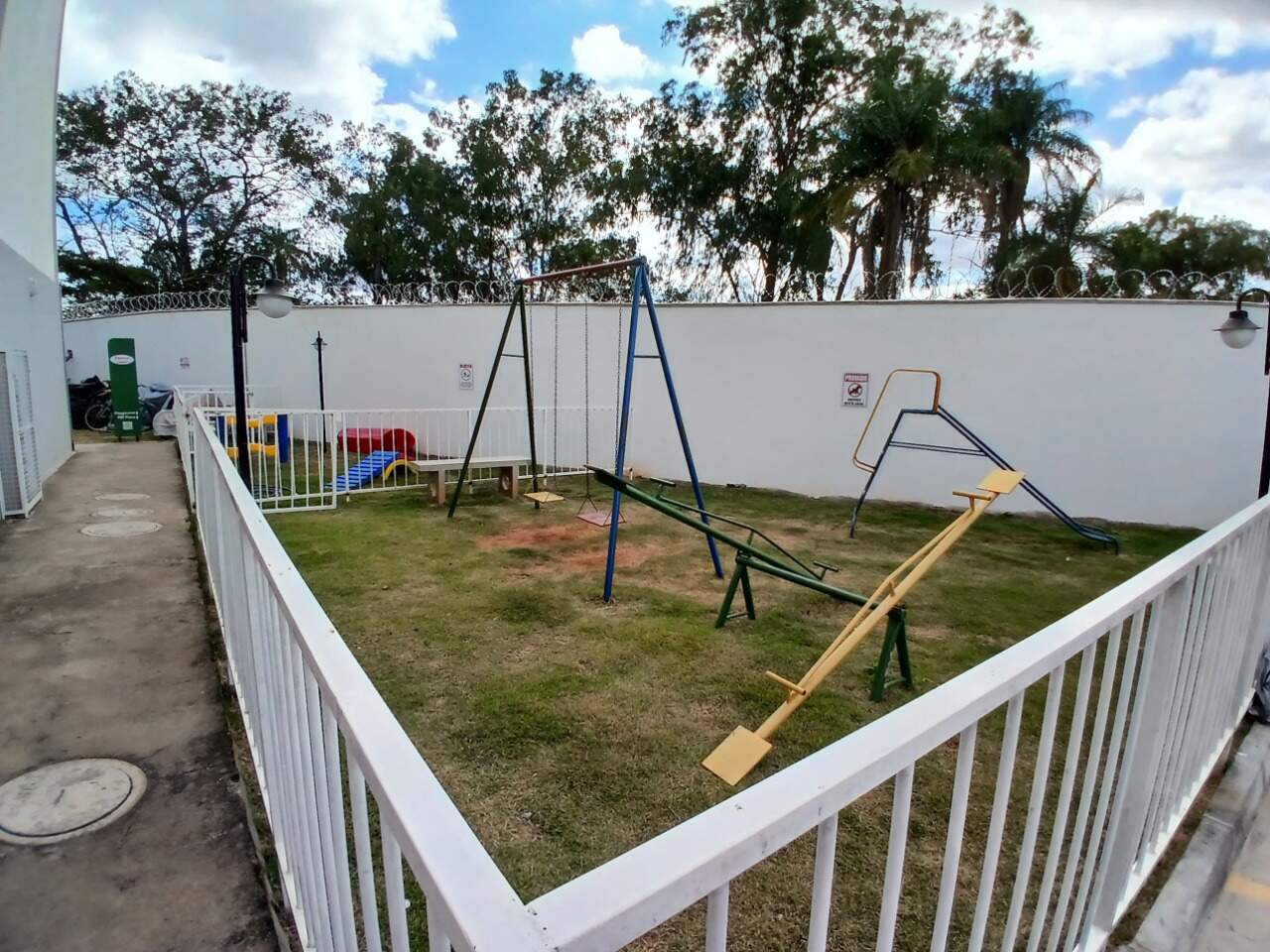 Apartamento 2 quartos para aluguel Jardim Panorama 55m² Montes Claros MG: rea pet