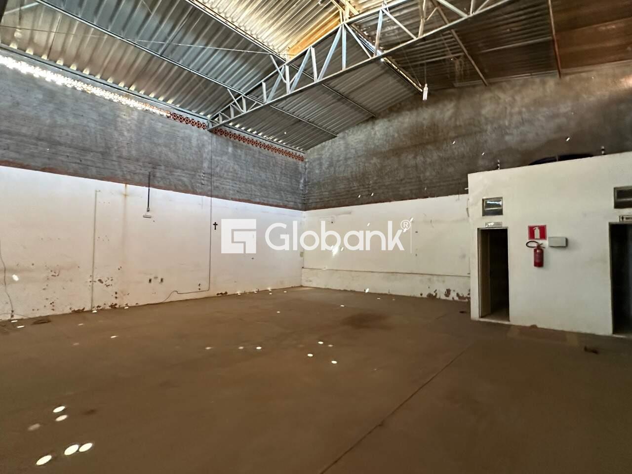 Galpão para aluguel Alcides Rabelo 300m² Montes Claros MG: 