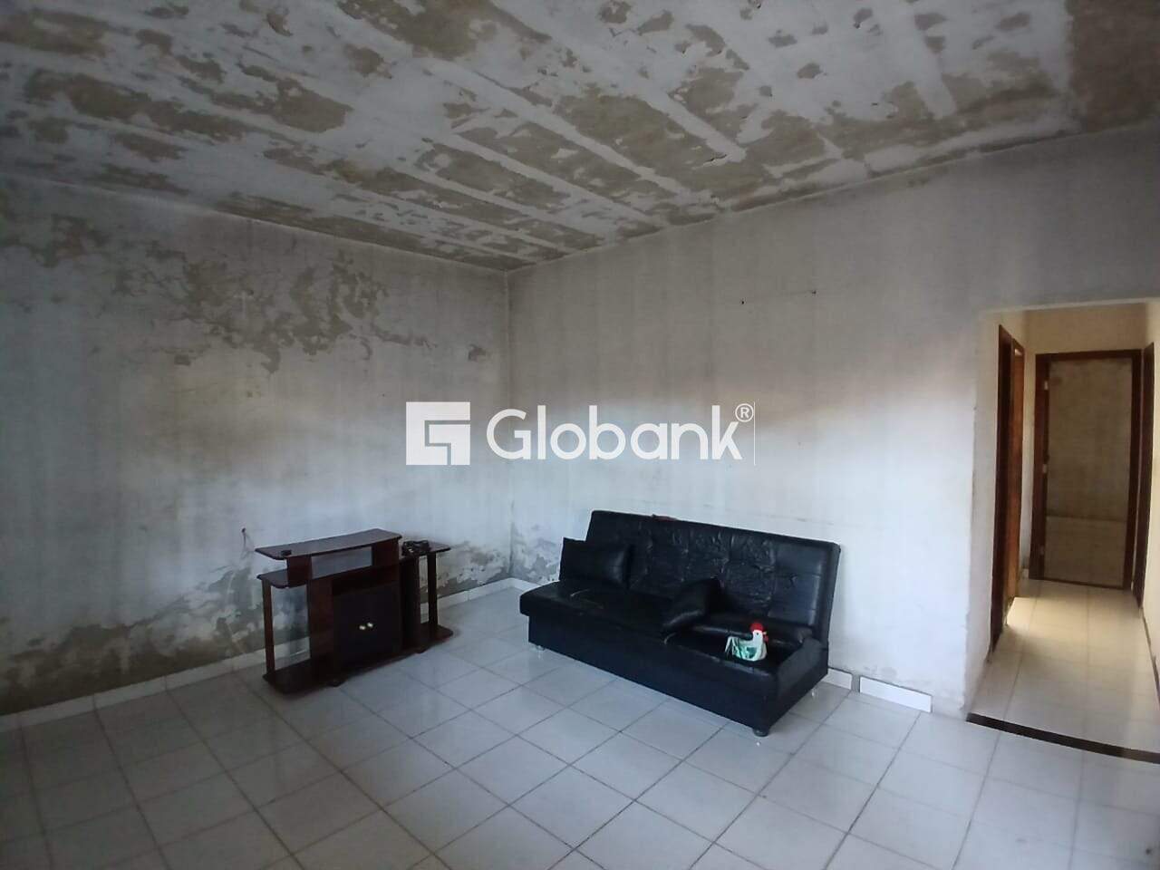 Casa 3 quartos à venda Antônio Pimenta 0m² Montes Claros MG: 