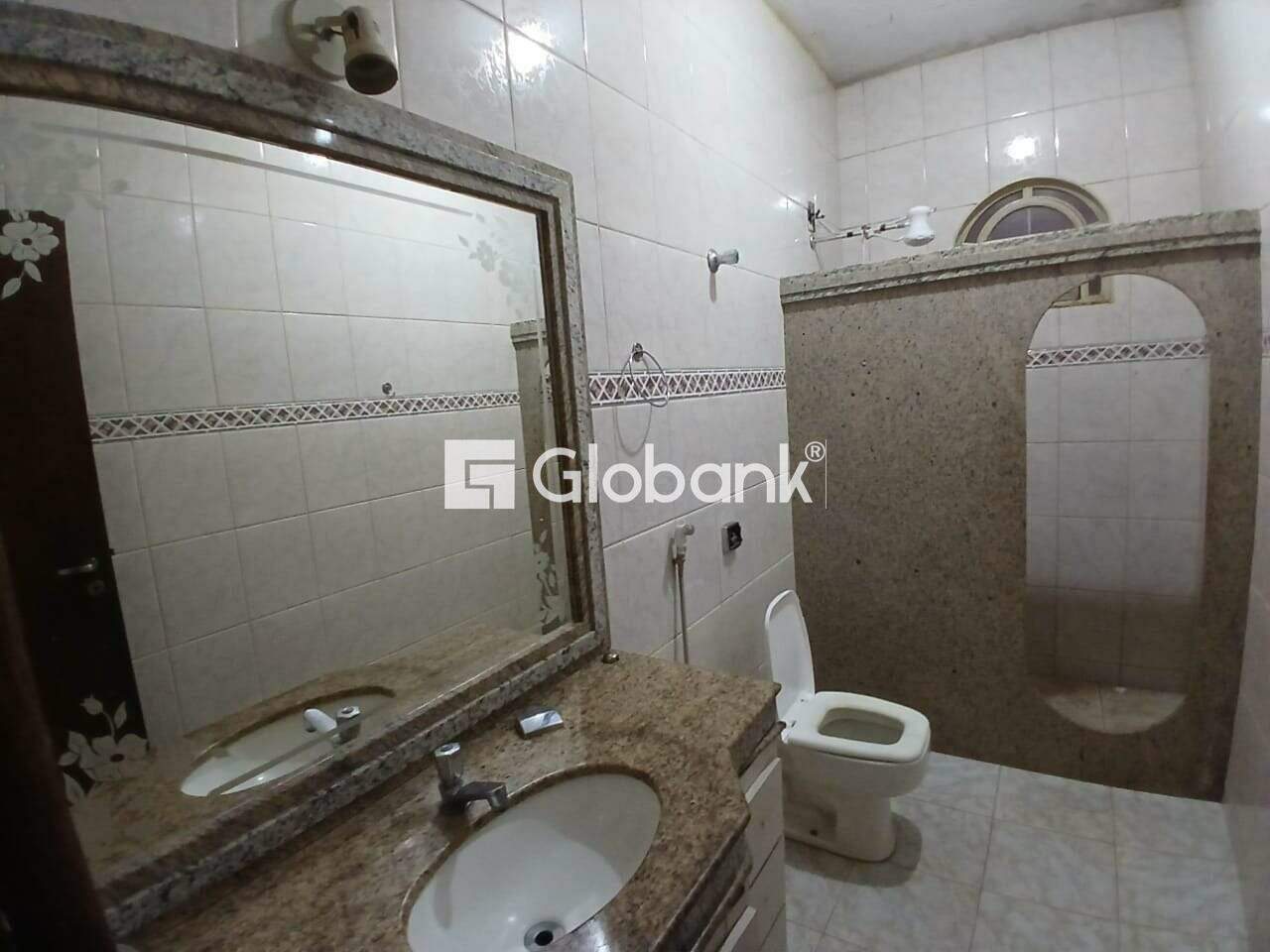 Casa 3 quartos à venda Antônio Pimenta 0m² Montes Claros MG: 