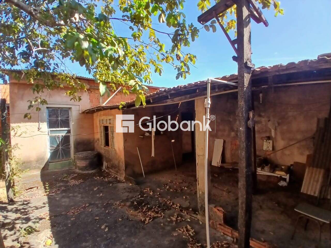 Casa 3 quartos à venda Antônio Pimenta 0m² Montes Claros MG: 