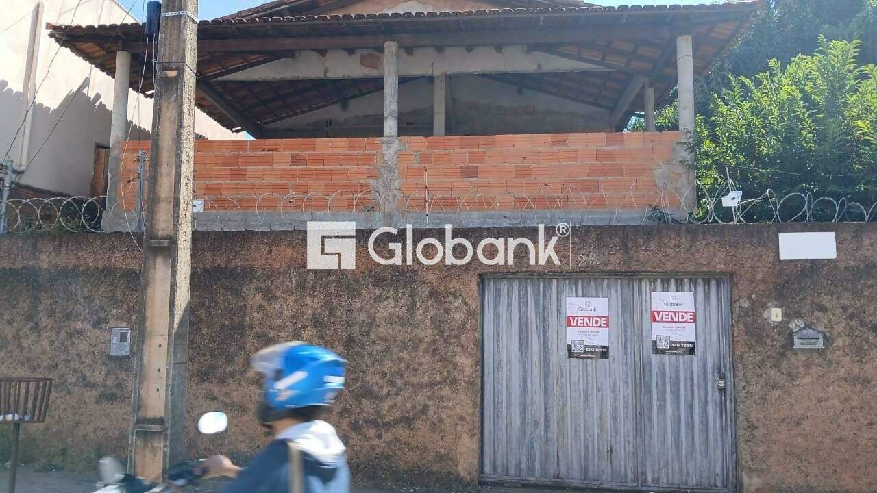 Casa 3 quartos à venda Antônio Pimenta 0m² Montes Claros MG: 