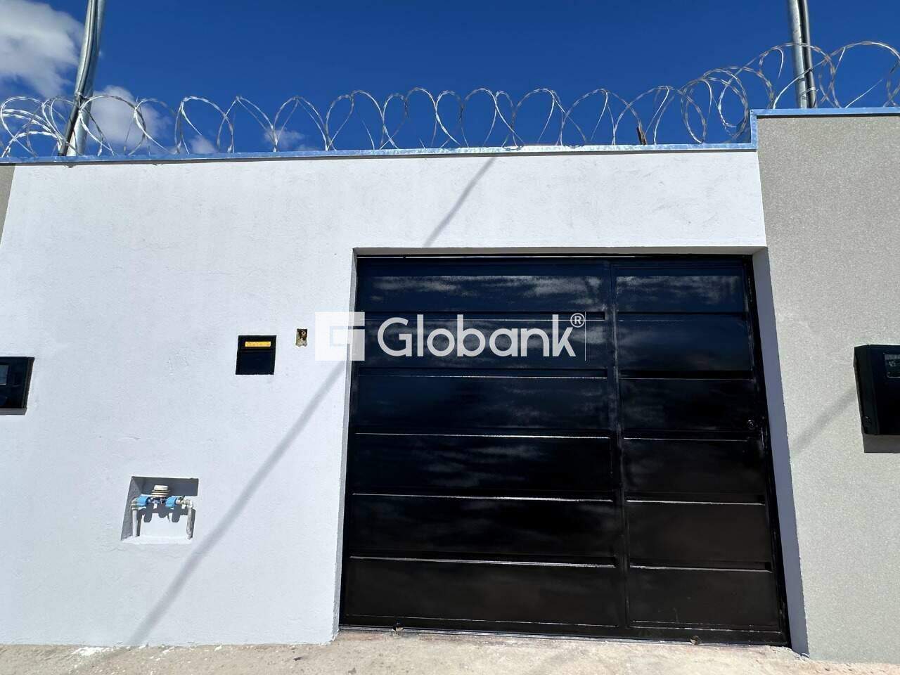 Casa 3 quartos à venda Vila Aliança 55m² Montes Claros MG: Fachada