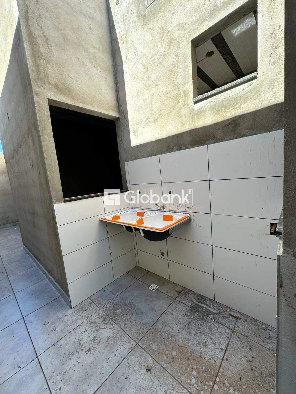 Casa 2 quartos à venda Jardim Olímpico 45m² Montes Claros MG: 