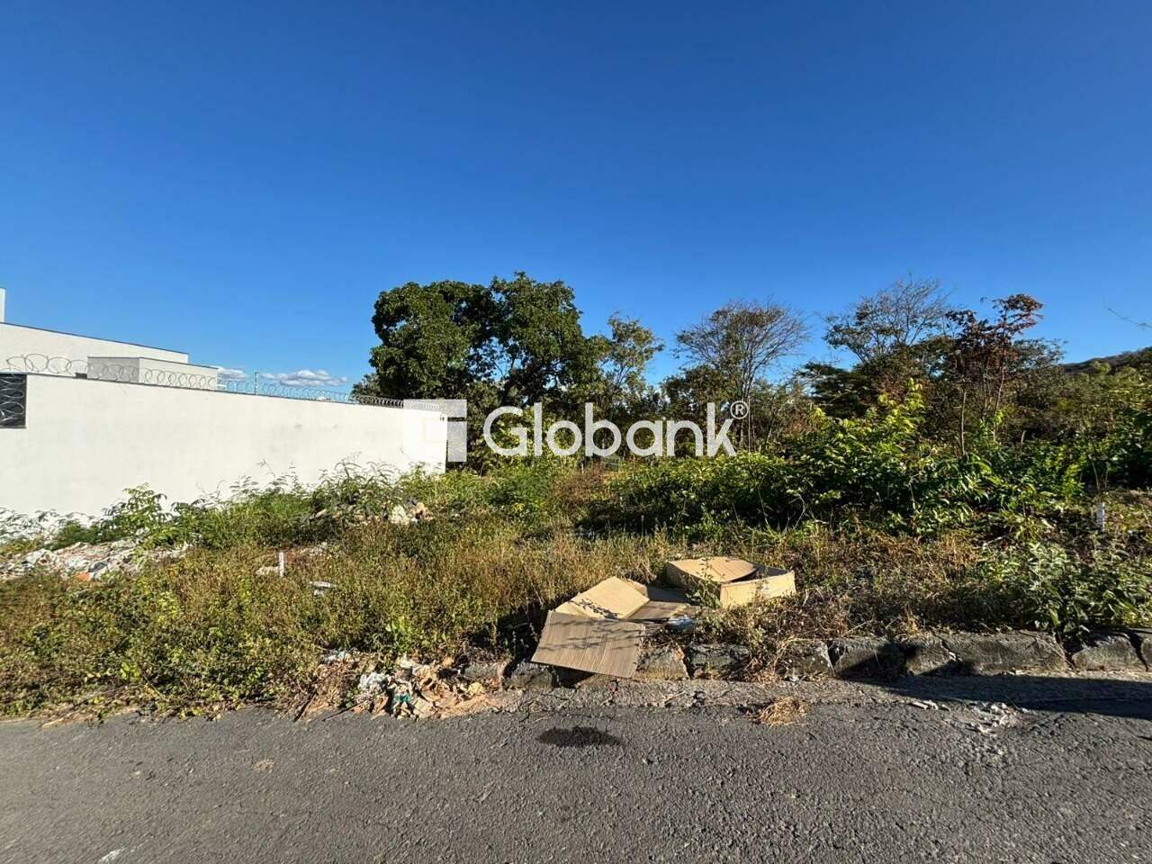 Terreno à venda Vila Nova 0m² Montes Claros MG: 