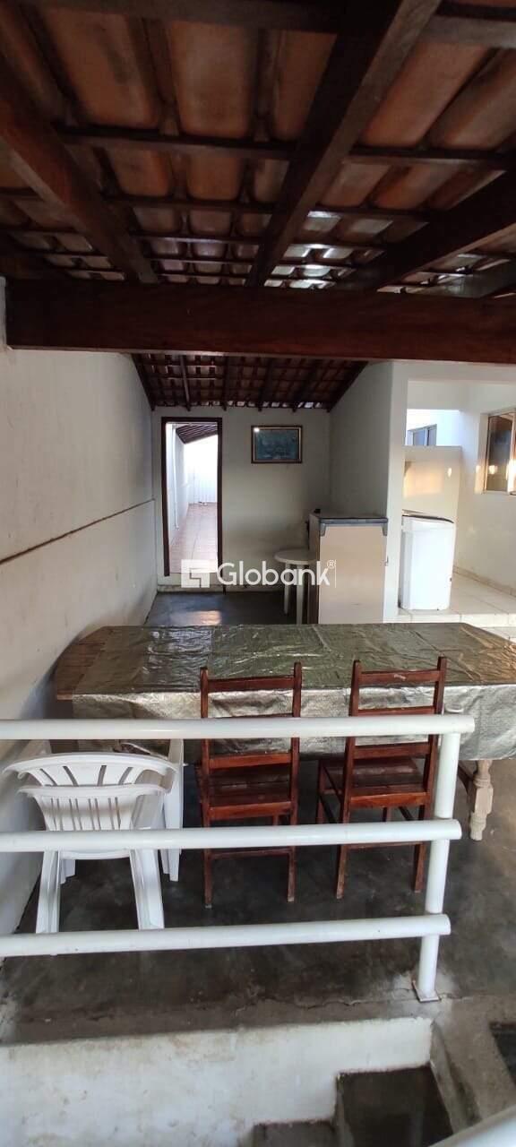 Casa 6 quartos à venda Vila Regina 260m² Montes Claros MG: 