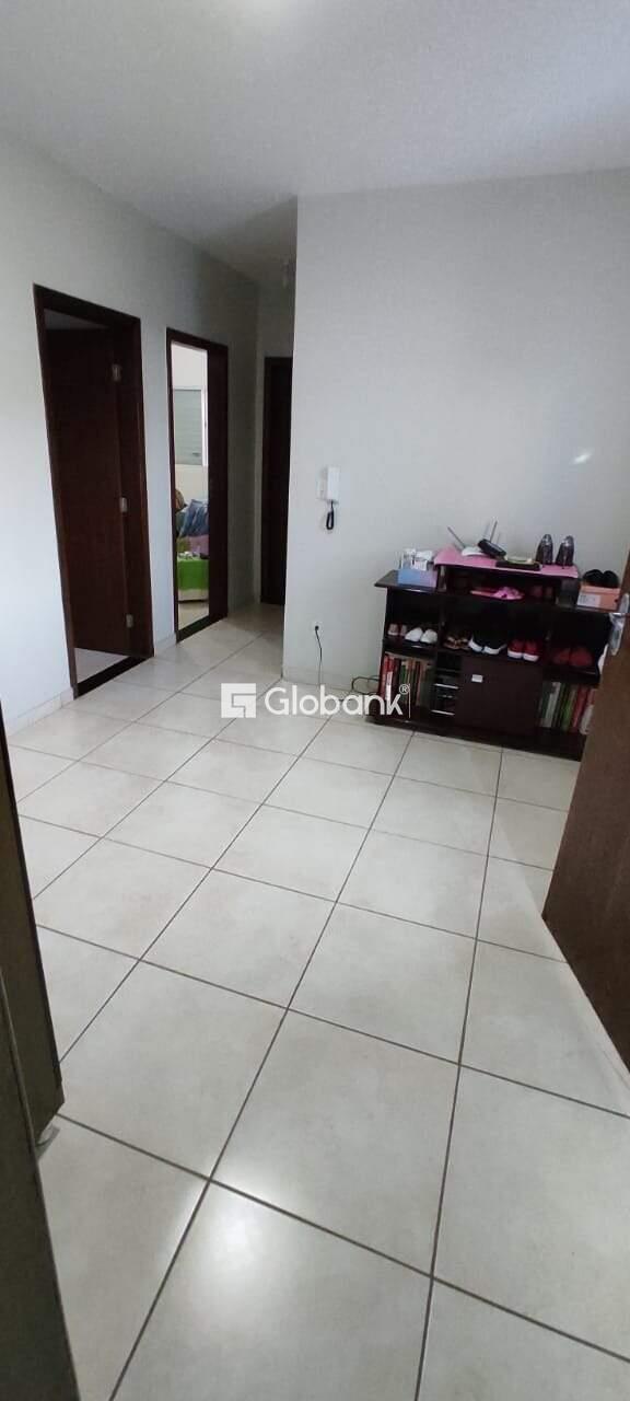 Casa 6 quartos para aluguel Vila Regina 260m² Montes Claros MG: sala 2