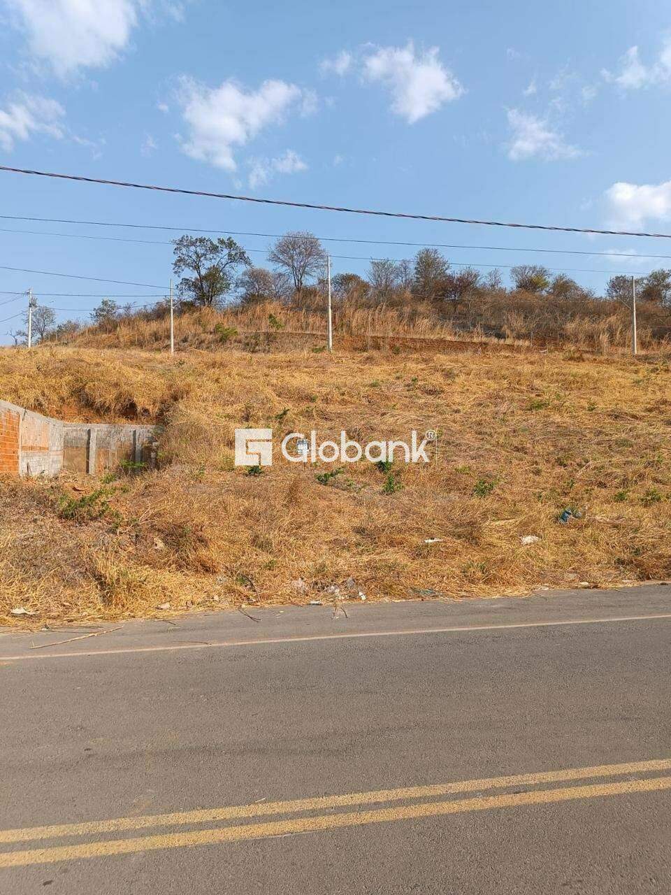 Terreno à venda Mirante do Sol 200m² Montes Claros MG: 