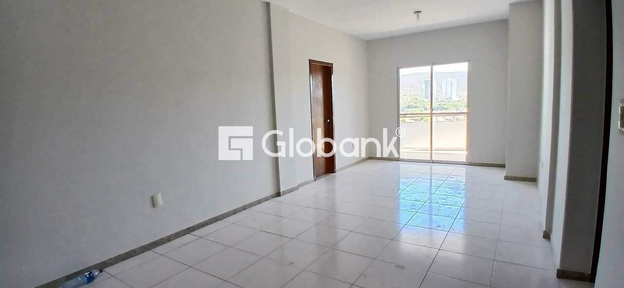 Cobertura 3 quartos à venda Augusta Mota 150m² Montes Claros MG: Sala.