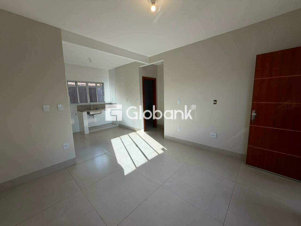 Casa 2 quartos para aluguel Vila Oliveira 60m² Montes Claros MG: 