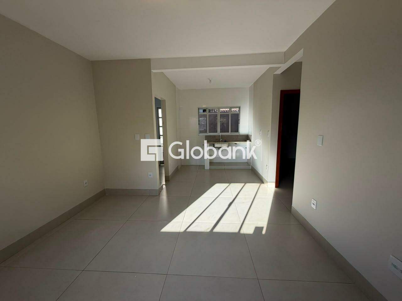 Casa 2 quartos para aluguel Vila Oliveira 60m² Montes Claros MG: 