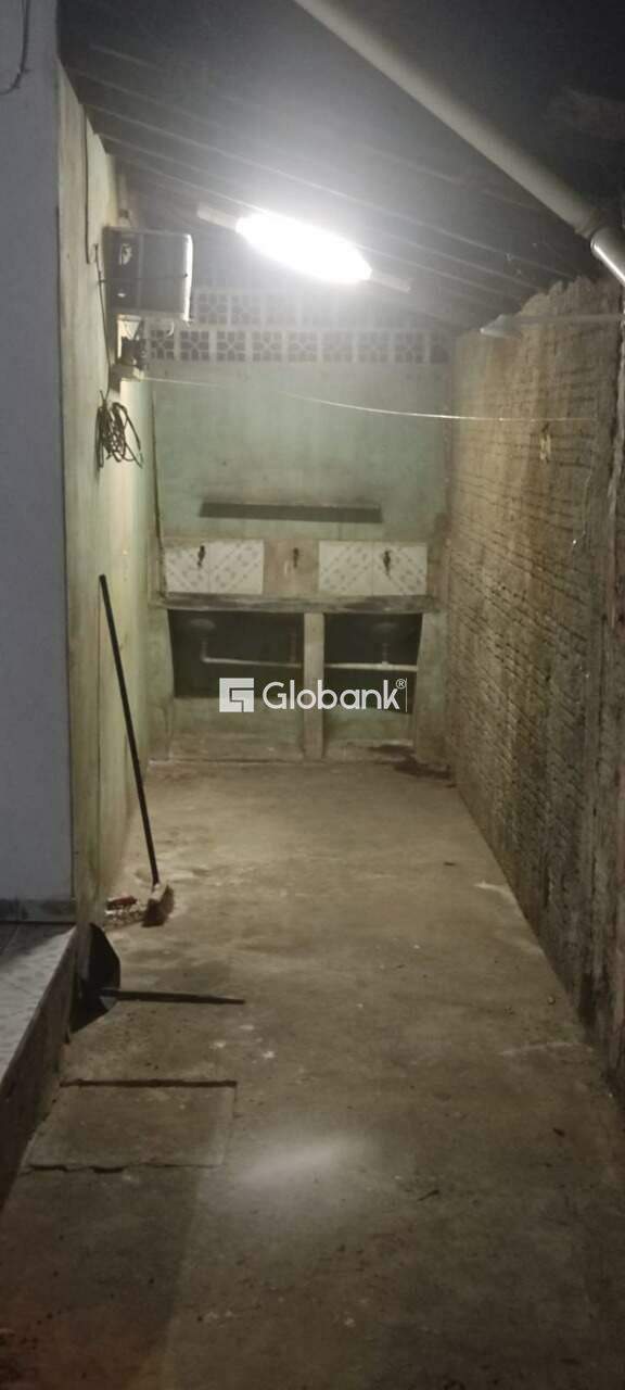 Casa 2 quartos à venda Maracanã 110m² Montes Claros MG: 