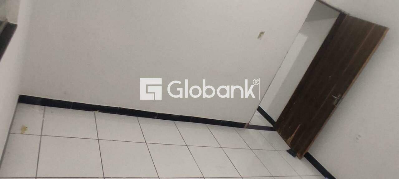 Casa 2 quartos à venda Maracanã 110m² Montes Claros MG: 