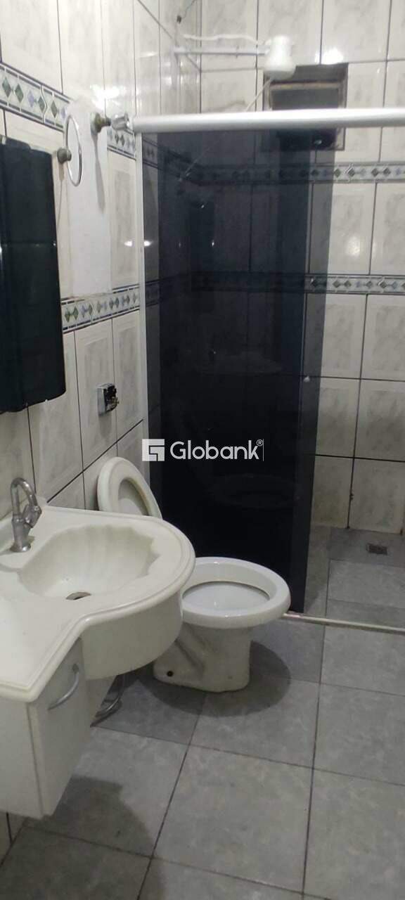 Casa 2 quartos à venda Maracanã 110m² Montes Claros MG: 