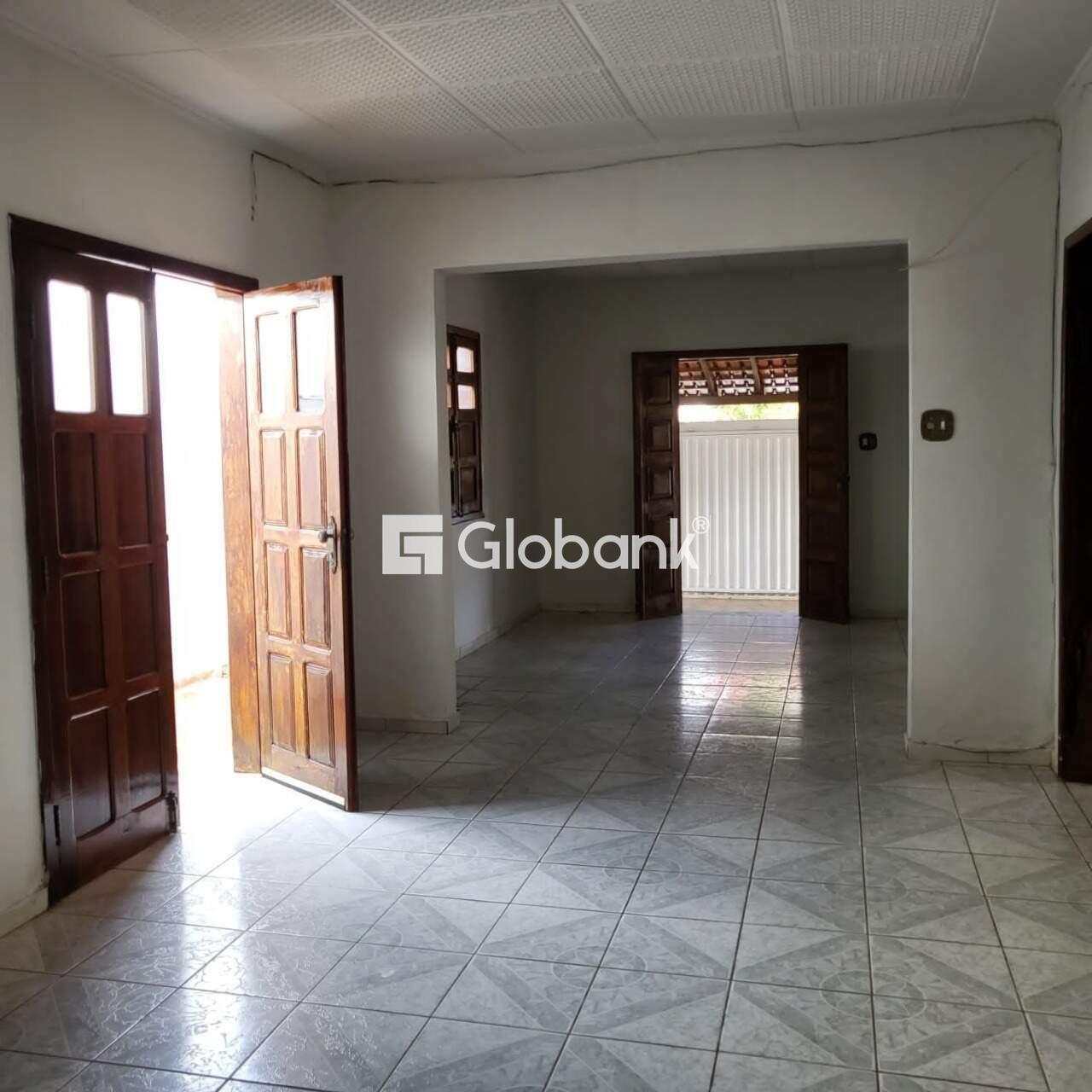 Casa 3 quartos à venda Morrinhos 116m² Montes Claros MG: 
