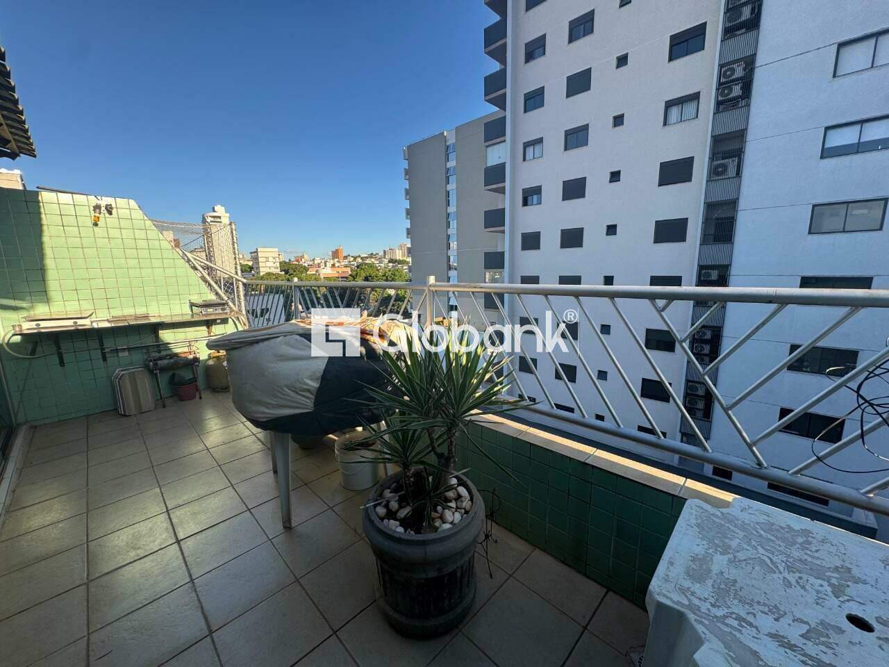 Cobertura 3 quartos para aluguel Todos os Santos 110m² Montes Claros MG: