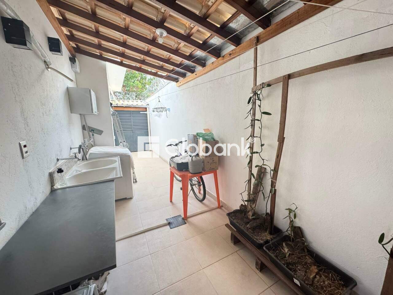 Casa 3 quartos à venda Loteamento Bosque das Palmeiras 90m² Montes Claros MG: 