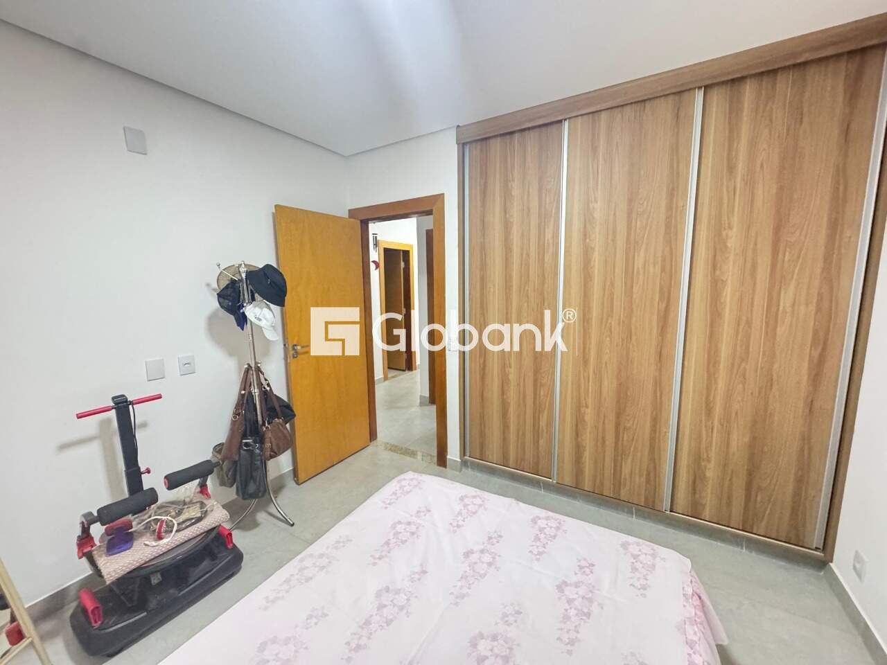 Casa 3 quartos à venda Loteamento Bosque das Palmeiras 90m² Montes Claros MG: 