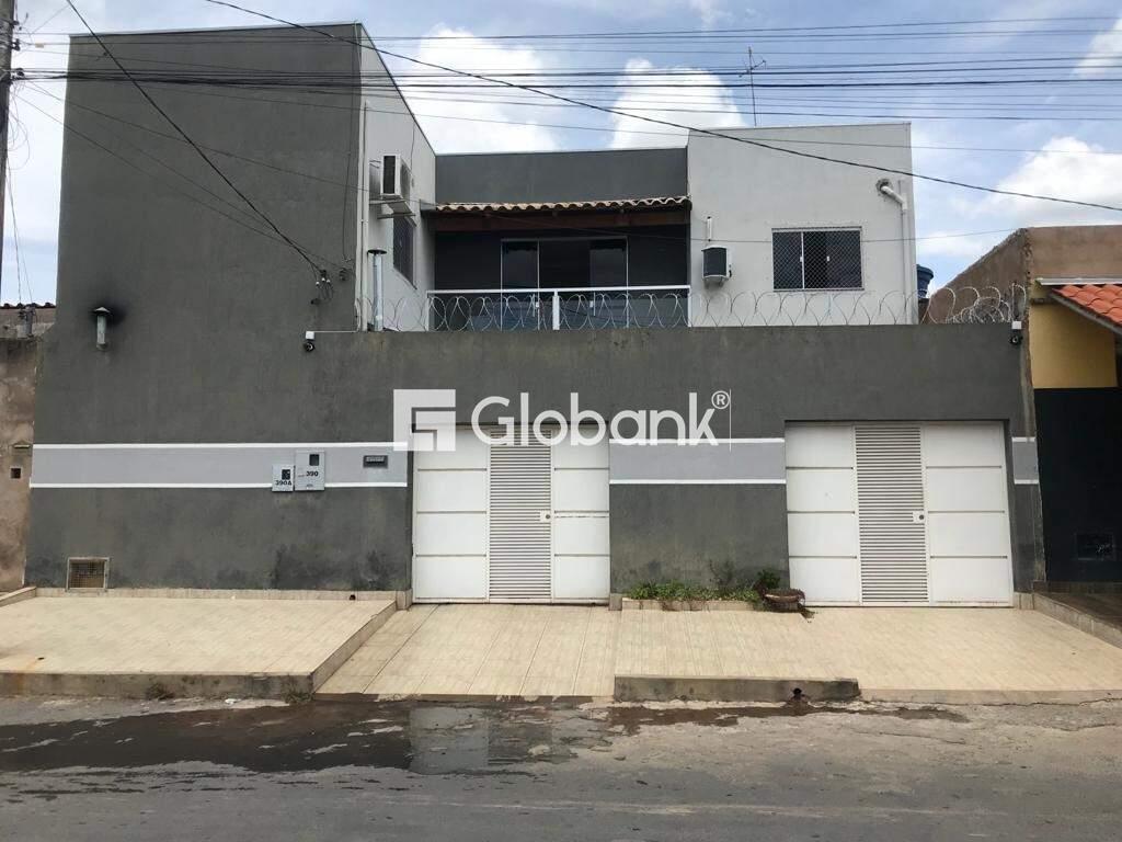 Casa 3 quartos à venda Vila Campos 235,2m² Montes Claros MG: 