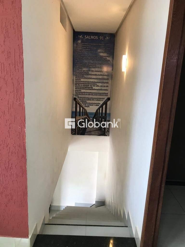 Casa 3 quartos à venda Vila Campos 235,2m² Montes Claros MG: 