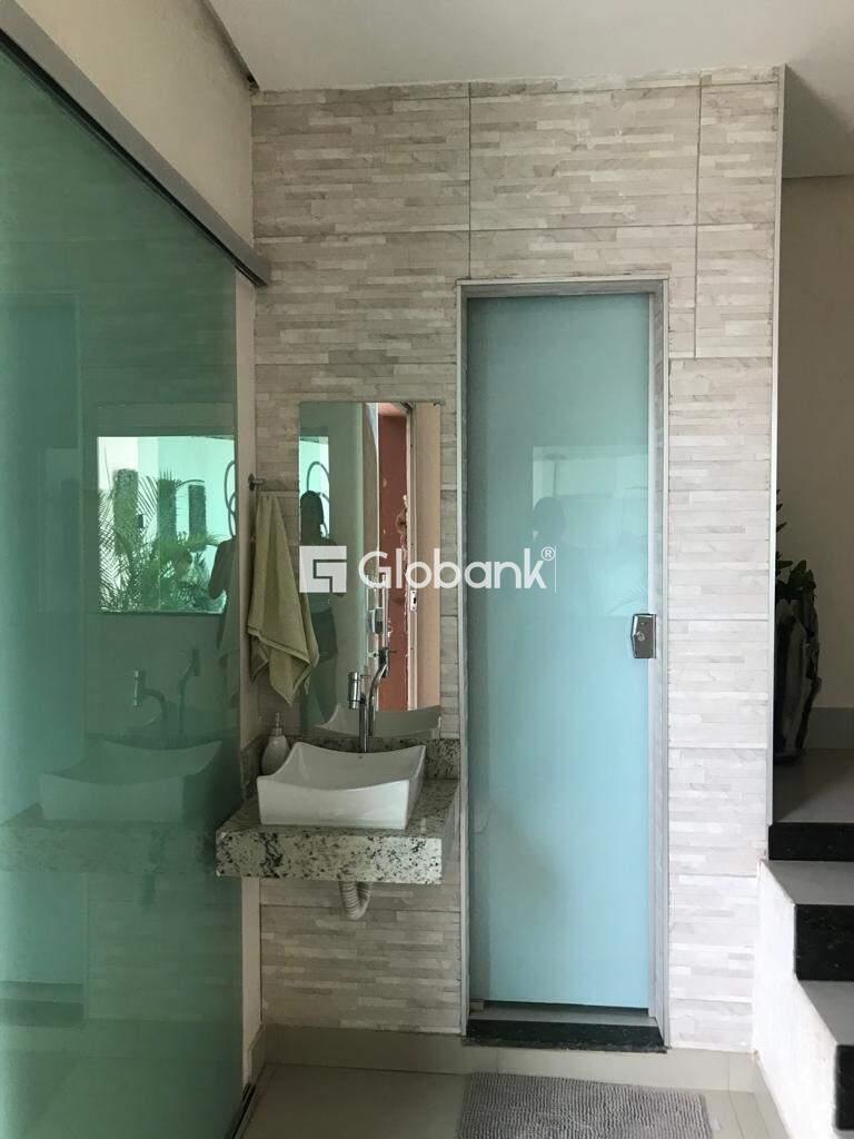 Casa 3 quartos à venda Vila Campos 235,2m² Montes Claros MG: 