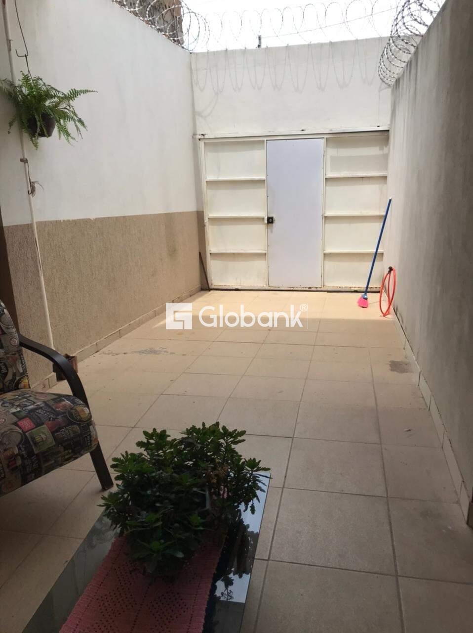 Casa 3 quartos à venda Vila Campos 235,2m² Montes Claros MG: 