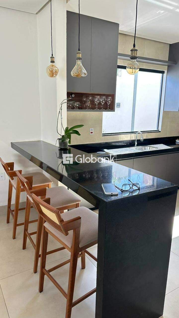 Casa 3 quartos à venda Alcides Rabelo 150m² Montes Claros MG: Cozinha