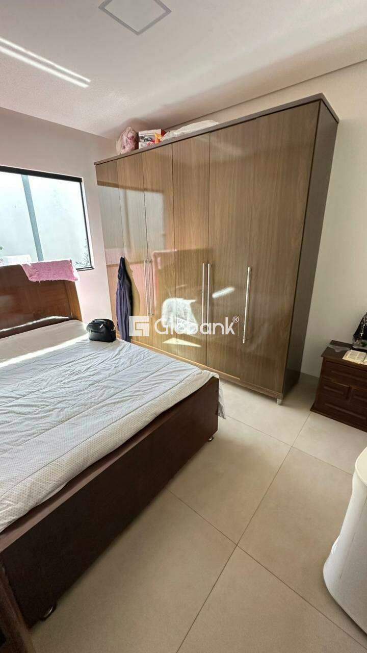 Casa 3 quartos à venda Alcides Rabelo 150m² Montes Claros MG: Quarto