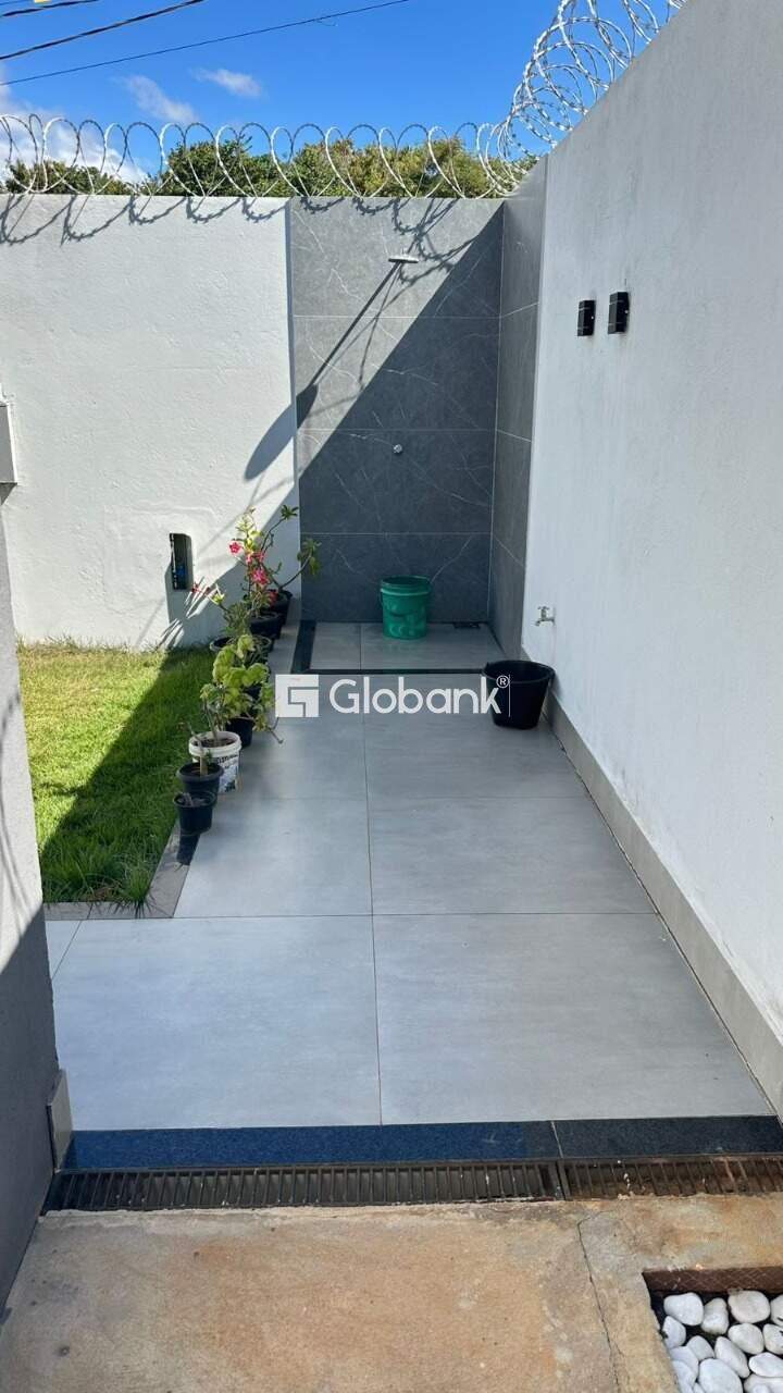 Casa 3 quartos à venda Alcides Rabelo 150m² Montes Claros MG: 