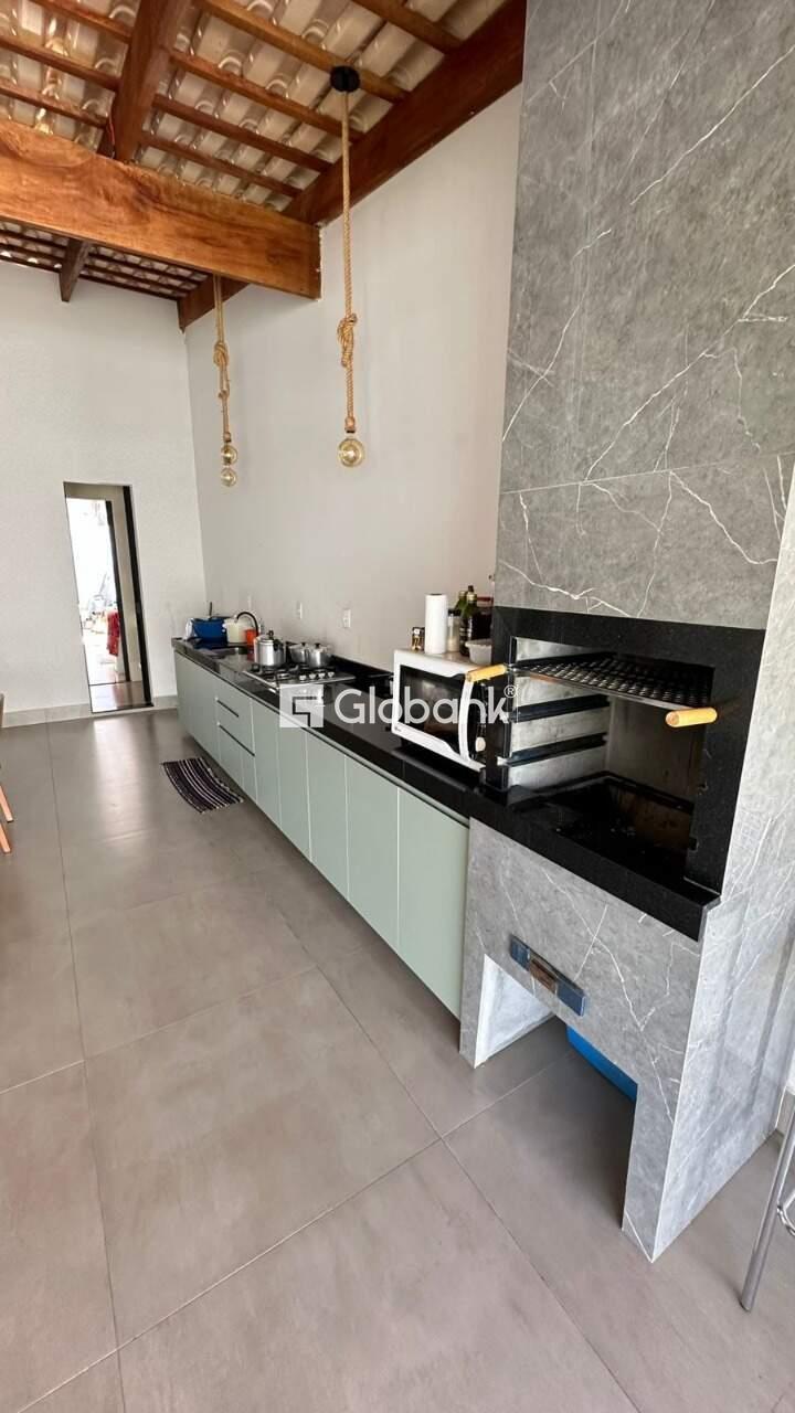 Casa 3 quartos à venda Alcides Rabelo 150m² Montes Claros MG: Churrasqueira