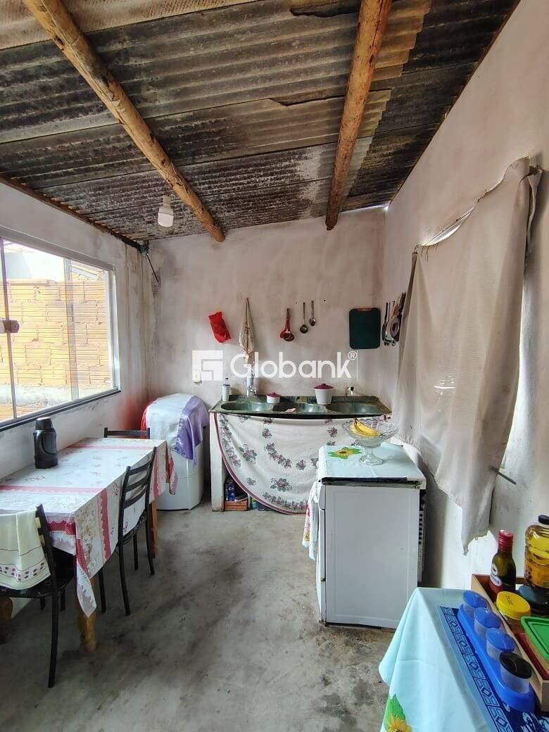 Casa 3 quartos à venda Vila Áurea 0m² Montes Claros MG: 
