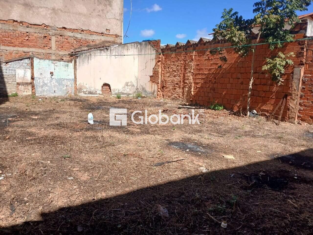 Terreno à venda Alto São João 0m² Montes Claros MG: 