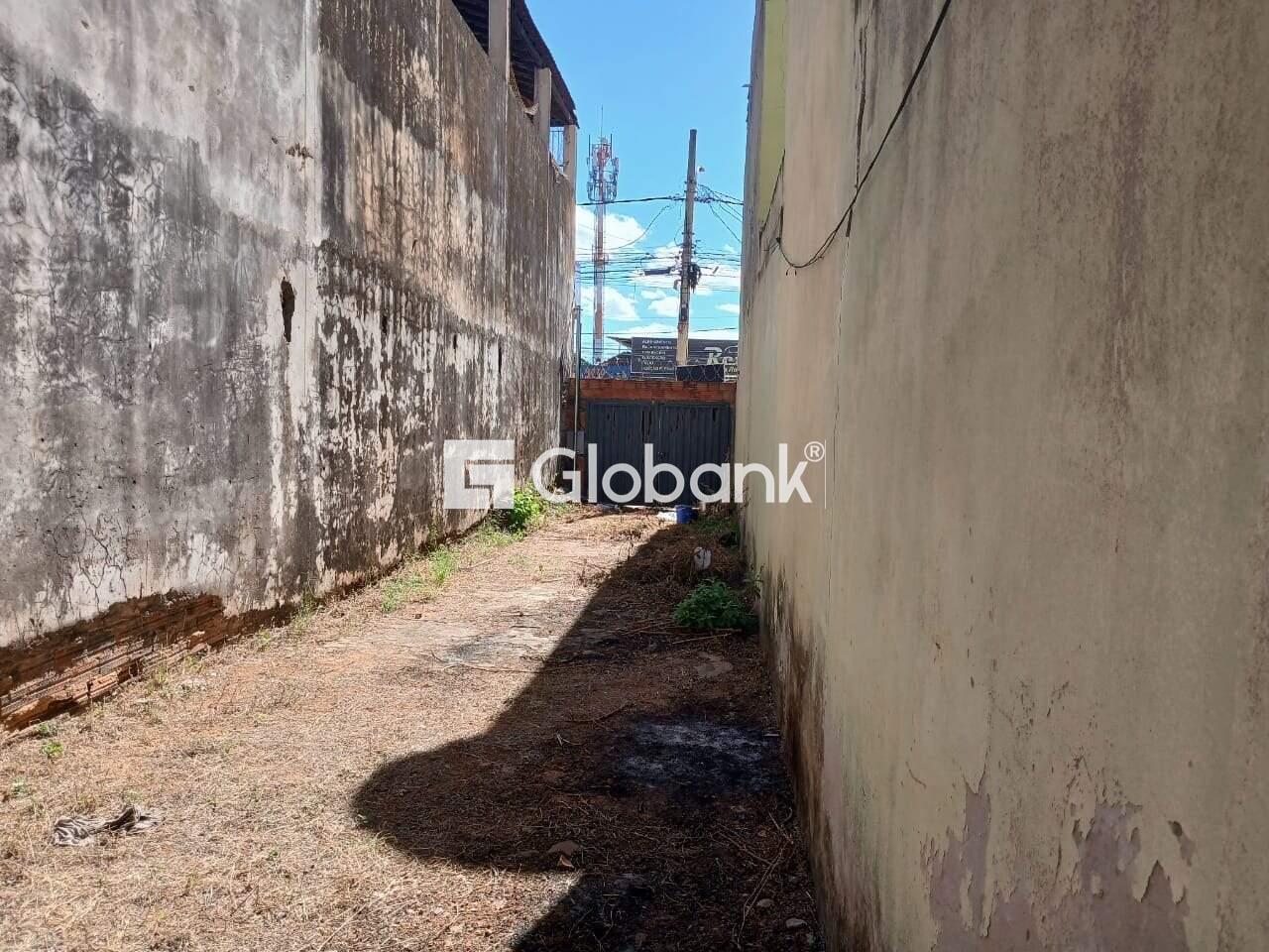 Terreno à venda Alto São João 0m² Montes Claros MG: 