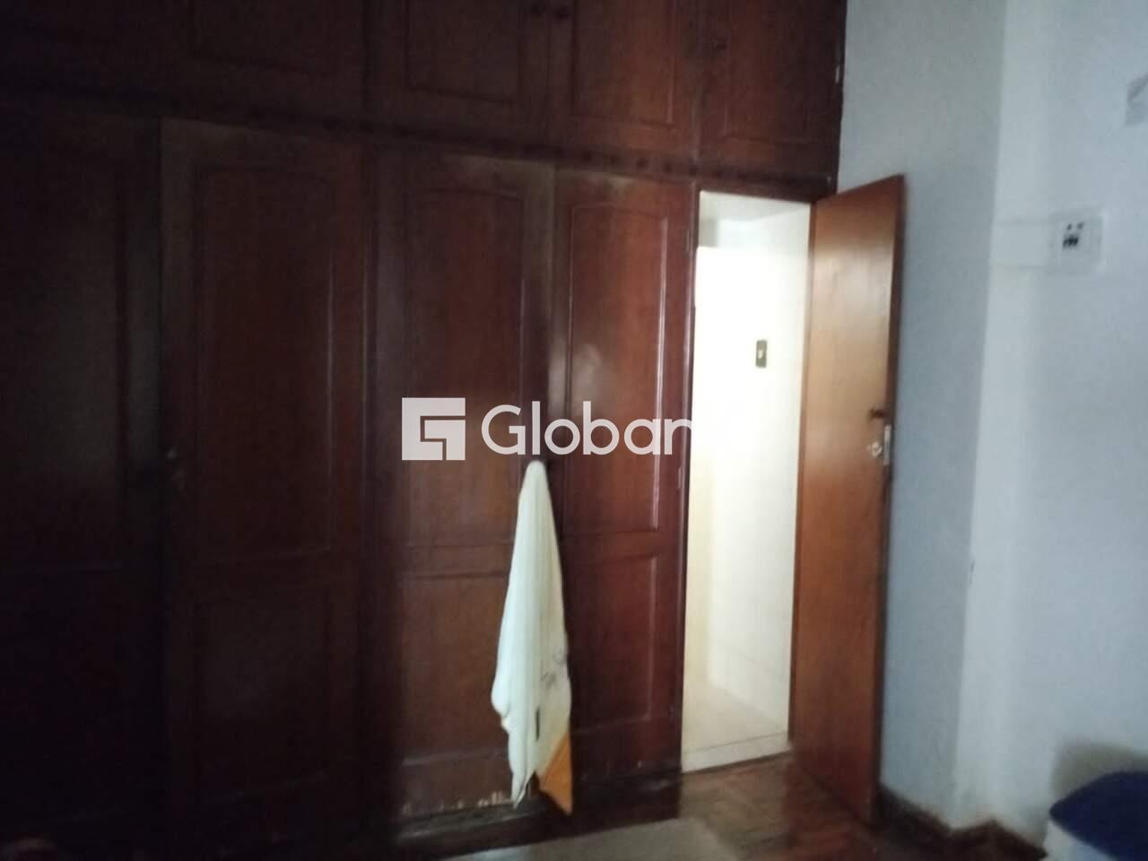 Casa 4 quartos à venda Centro 158,75m² Montes Claros MG: 