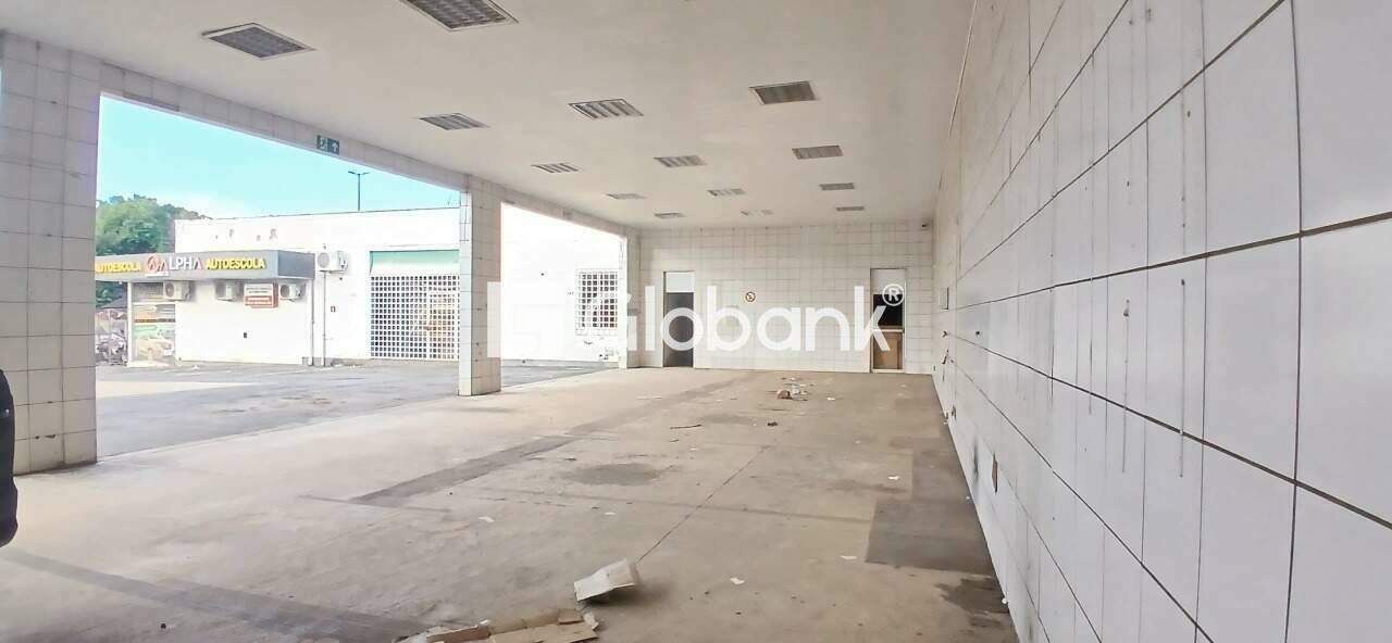 Loja à venda Centro 707,98m² Montes Claros MG: rea externa