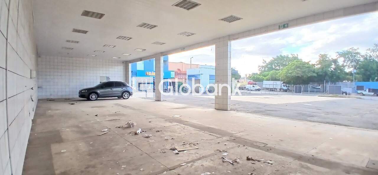 Loja à venda Centro 707,98m² Montes Claros MG: rea externa