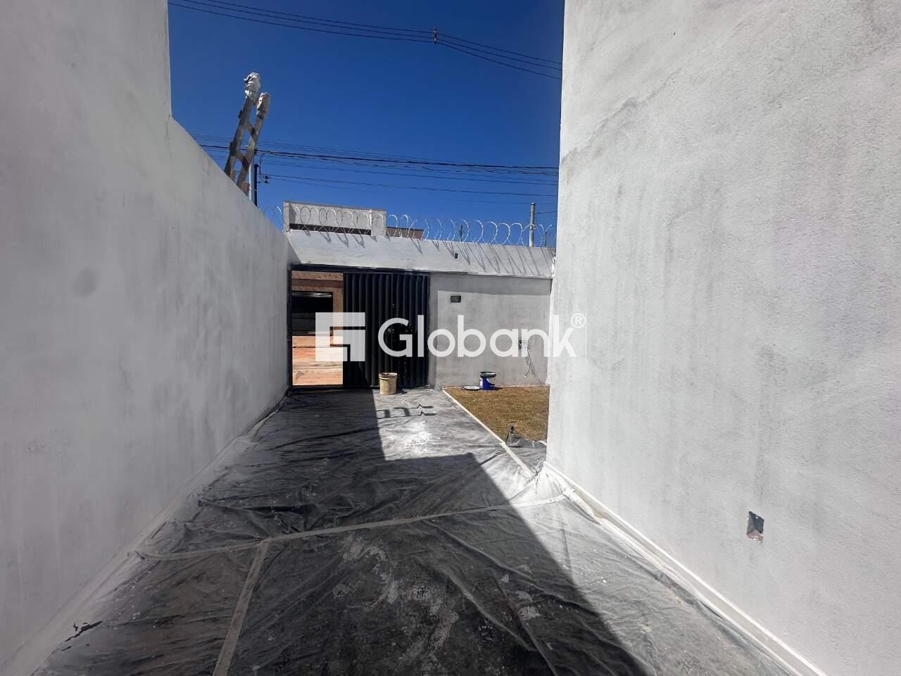 Casa 2 quartos à venda Jardim Olímpico 45m² Montes Claros MG: 