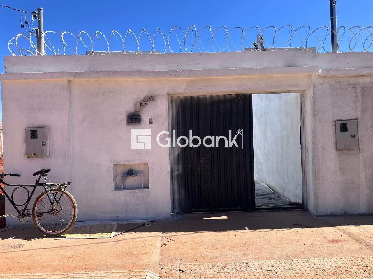 Casa 2 quartos à venda Jardim Olímpico 45m² Montes Claros MG: 