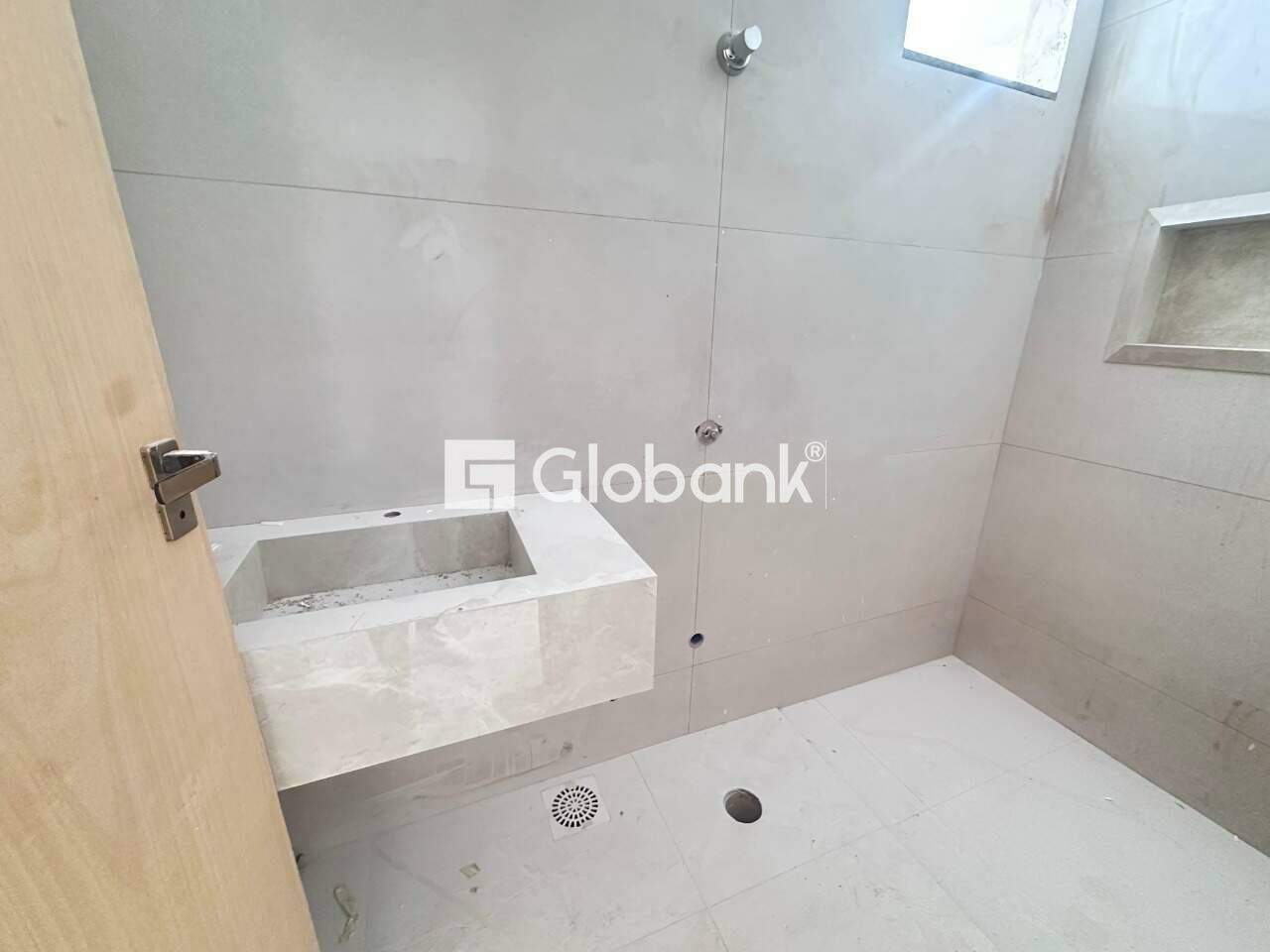 Casa 2 quartos à venda Jardim Olímpico 45m² Montes Claros MG: 