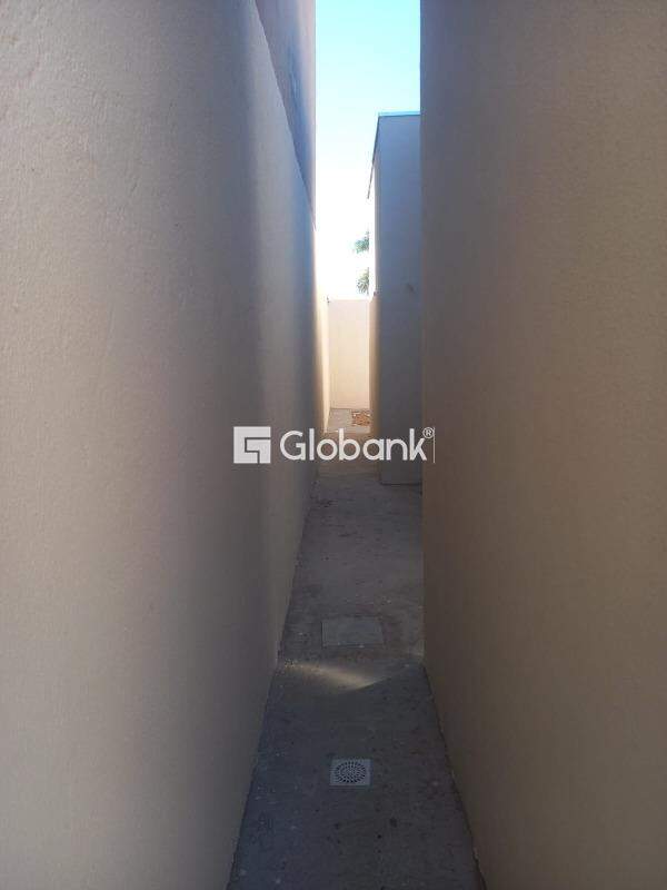 Casa 3 quartos à venda Alterosas 70m² Montes Claros MG: 