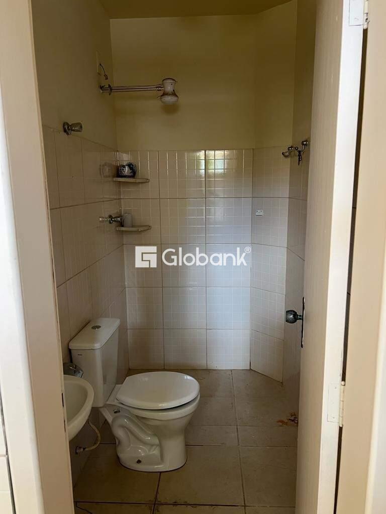 Casa 5 quartos à venda Augusta Mota 240m² Montes Claros MG: 