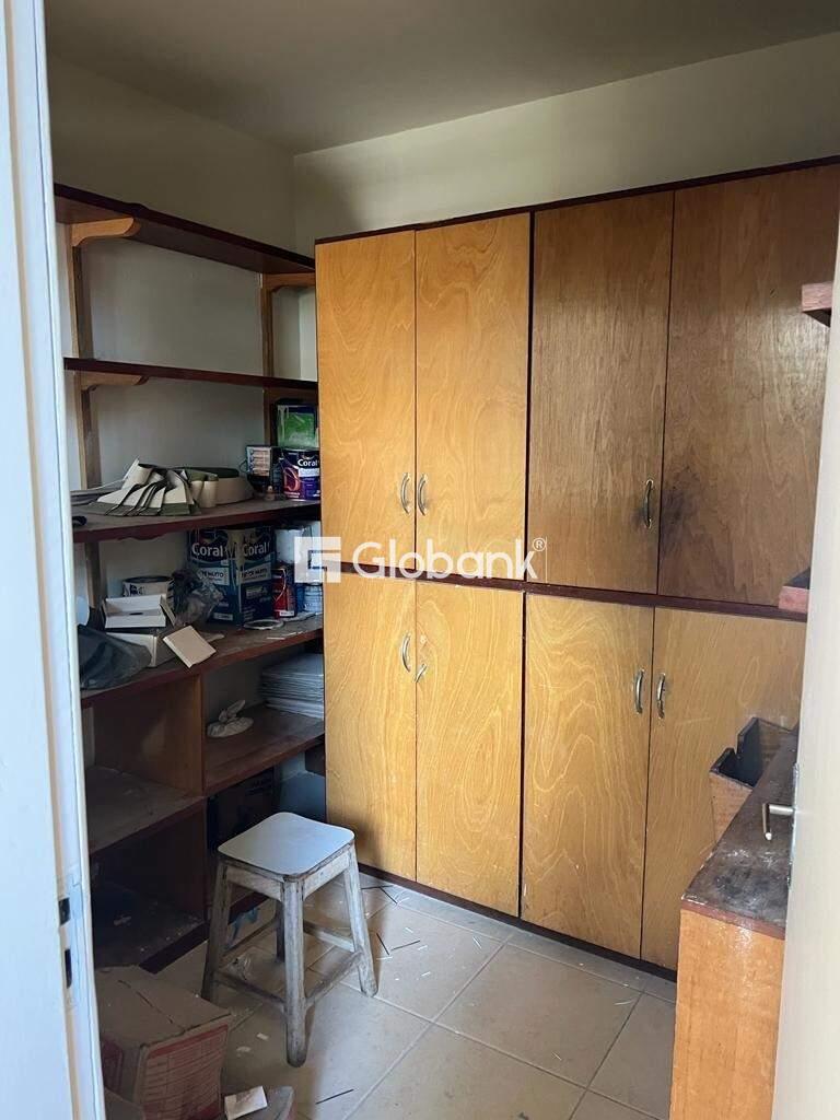 Casa 5 quartos à venda Augusta Mota 240m² Montes Claros MG: 