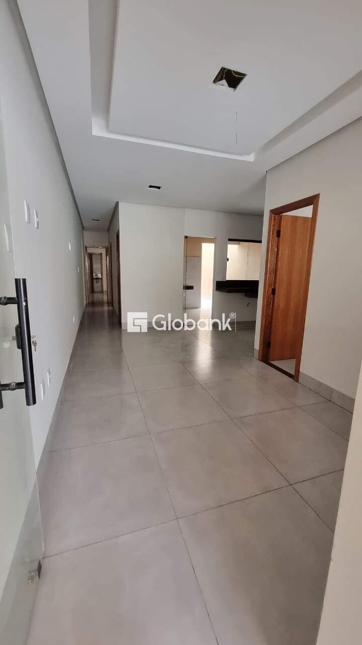 Casa 3 quartos à venda Jardim Olímpico 76,5m² Montes Claros MG: 