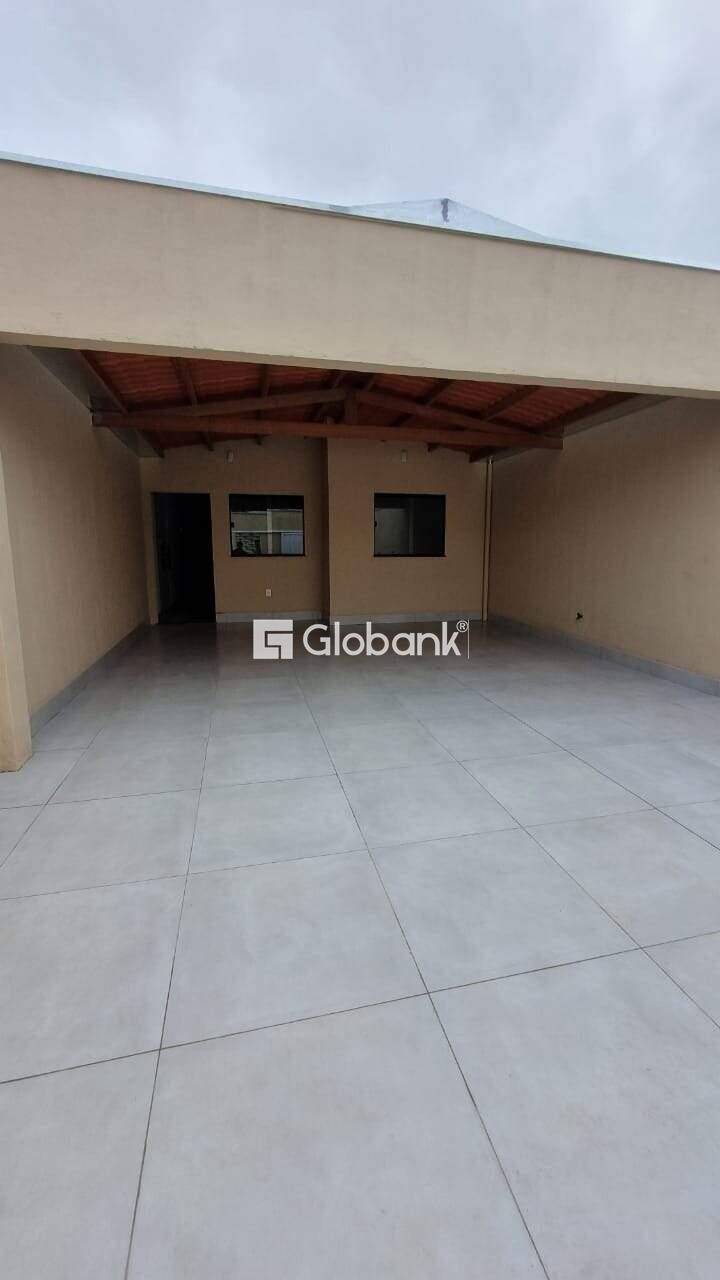 Casa 3 quartos à venda Jardim Olímpico 76,5m² Montes Claros MG: 