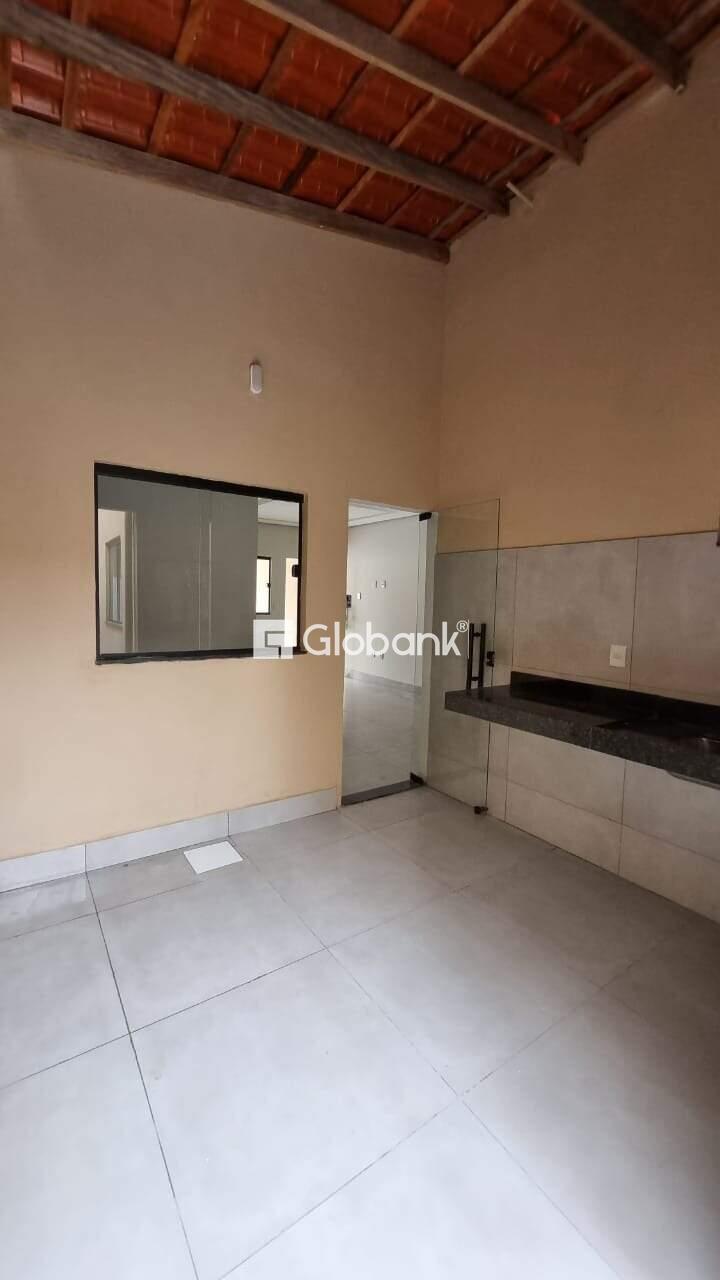 Casa 3 quartos à venda Jardim Olímpico 76,5m² Montes Claros MG: 